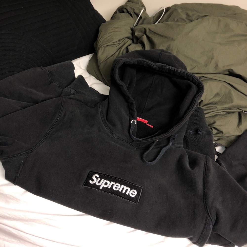 Supreme Black Box Logo